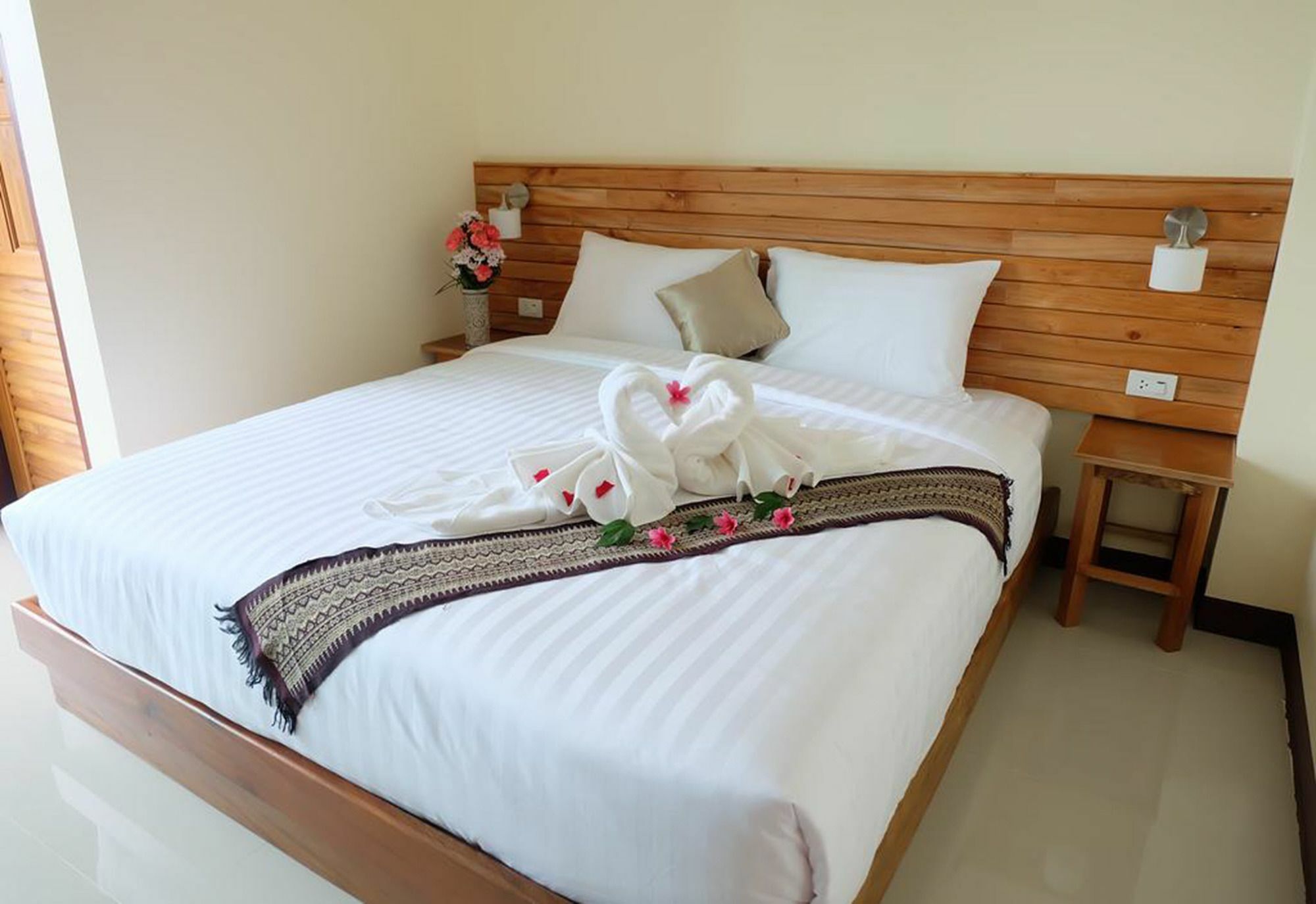Chatin Guesthouse Khao Lak Exterior foto